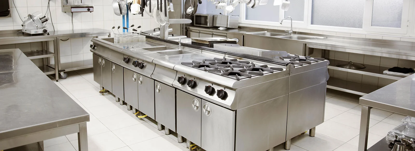Commercial kitchen 1